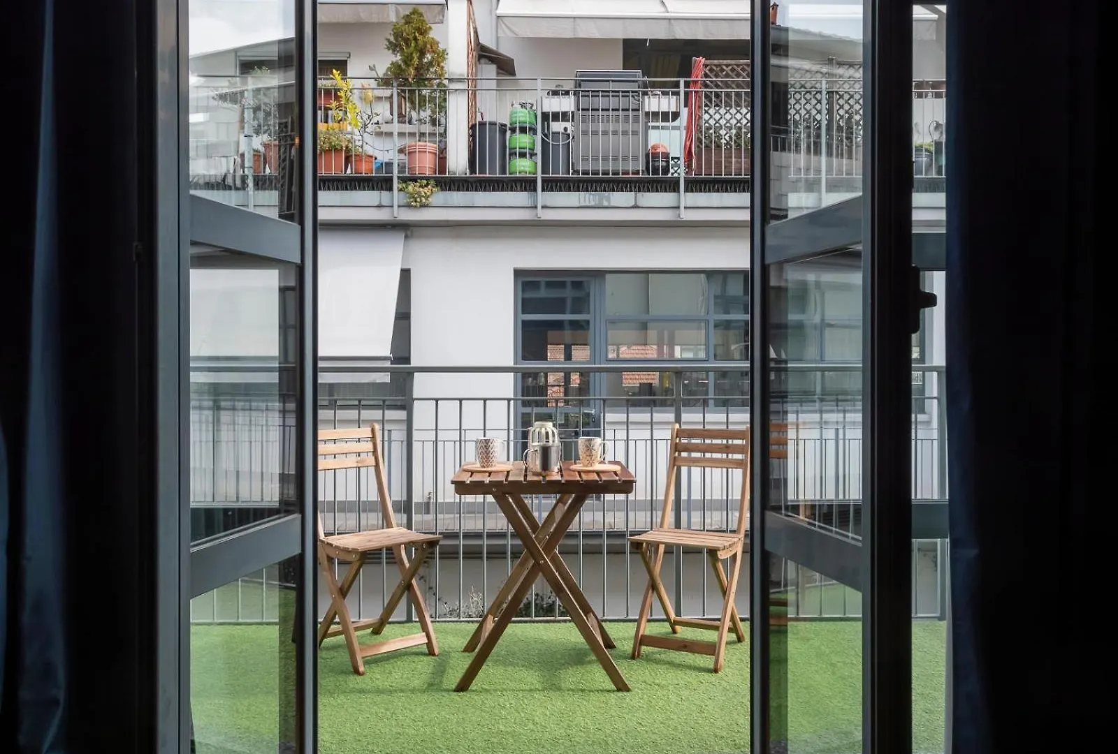 Xenia Apartments - Bright Loft Studio In Bovisa Area Milan
